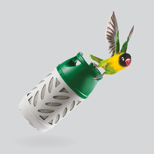 Flogas-Lighter-bird-flying-with-Gaslight-cylinder.jpg