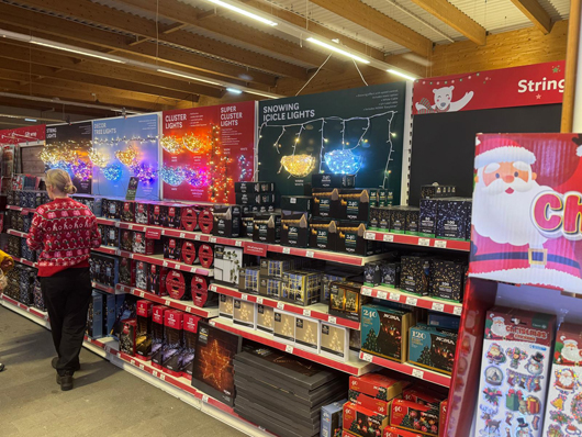 Dobbies Peterborough Christmas 2026 GTN151026 040.jpg