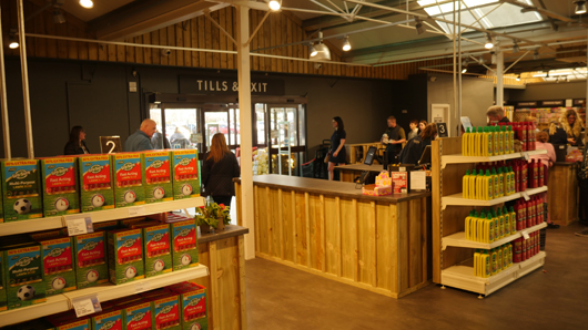 Gates at Woodlands GTN150325 112.jpg