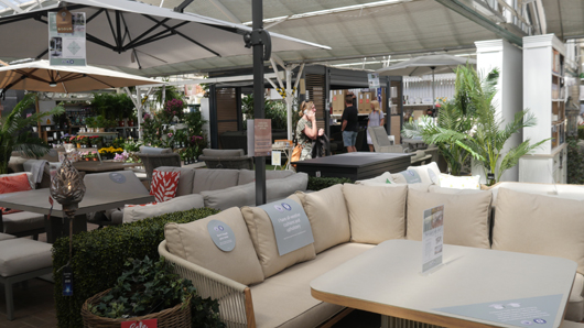 Blue Diamond Bridgmere Garden Opening GTN090525 143.jpg