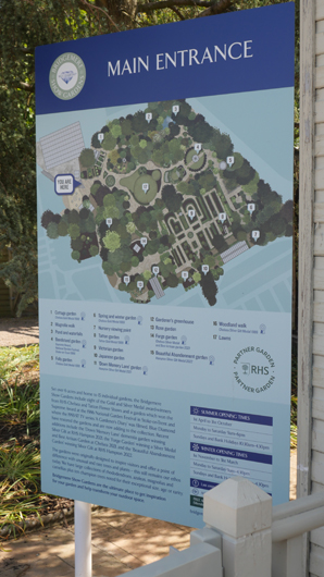 Blue Diamond Bridgmere Garden Opening GTN090525 083.jpg