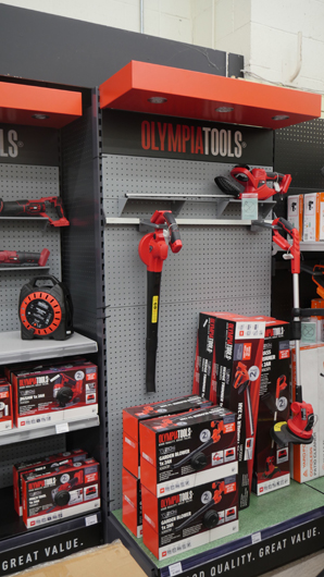 BGC Grantham Opening GTN030426 088.jpg