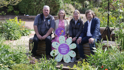 Blue Diamond Bridgmere Garden Opening GTN090525 030.jpg