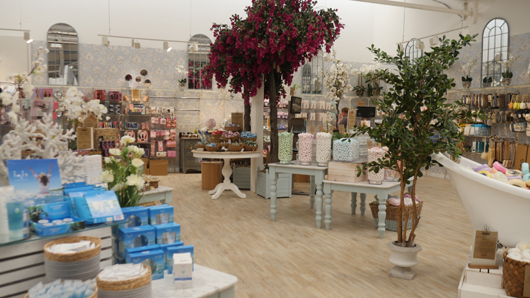 Blue Diamond Bridgmere Garden Opening GTN090525 130.jpg