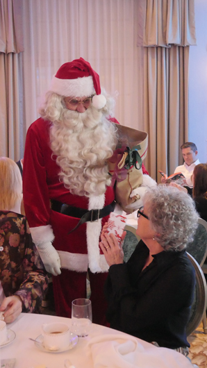 LOFA Charity Christmas Lunch 2025 GTN281125 097.jpg