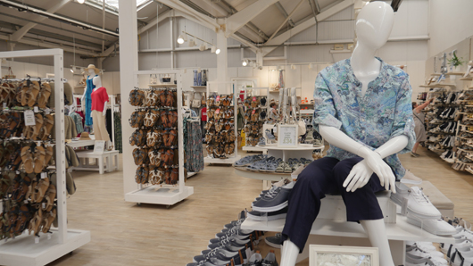 Blue Diamond Bridgmere Garden Opening GTN090525 133.jpg