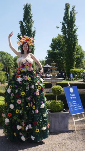 Blue Diamond Bridgmere Garden Opening GTN090525 079.jpg