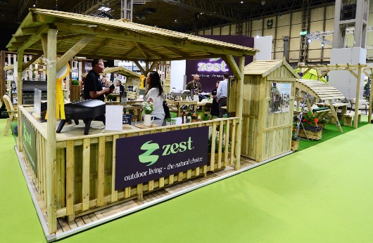 Best Small Stand – Zest Outdoor Living