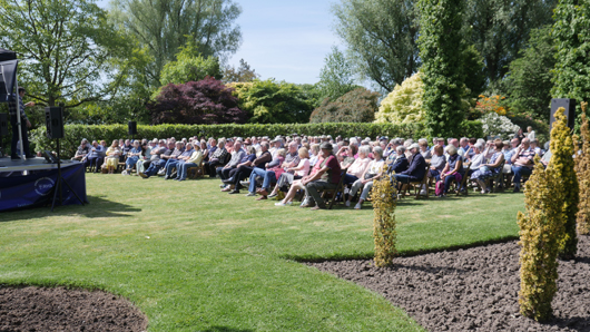 Blue Diamond Bridgmere Garden Opening GTN090525 044.jpg