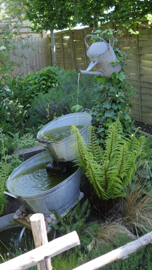 Blue Diamond Bridgmere Garden Opening GTN090525 058.jpg